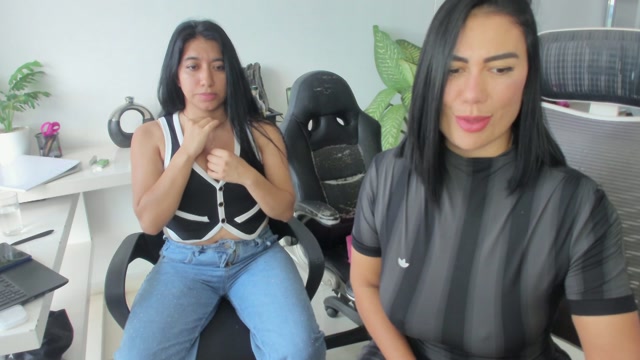 emillybrowm chaturbate webcam recordings thumbnail