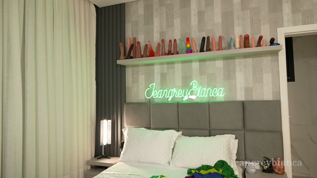 jeangreybianca chaturbate webcam recordings thumbnail