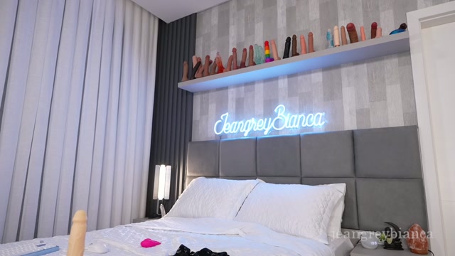 jeangreybianca chaturbate webcam recordings thumbnail
