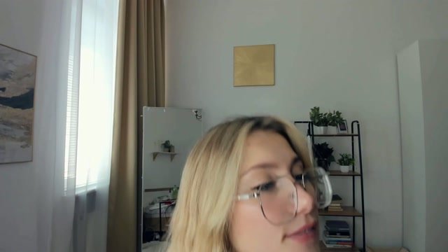 glossybabe_ chaturbate webcam recordings thumbnail