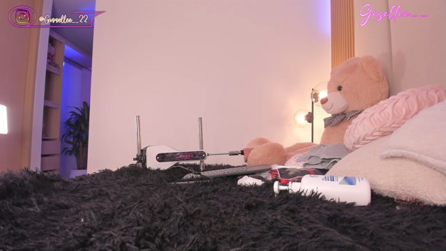 gisellee__ chaturbate webcam recordings thumbnail
