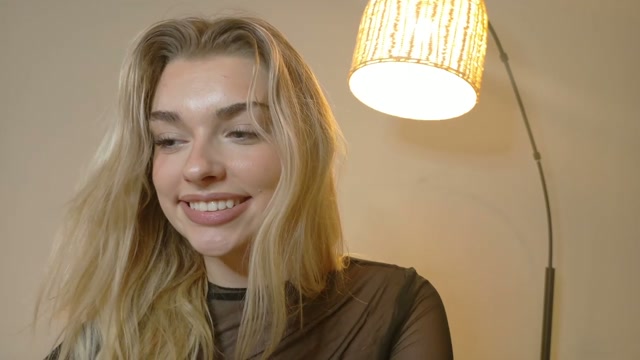 ellalowe chaturbate webcam video preview