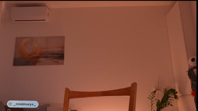miablueye chaturbate webcam recording show