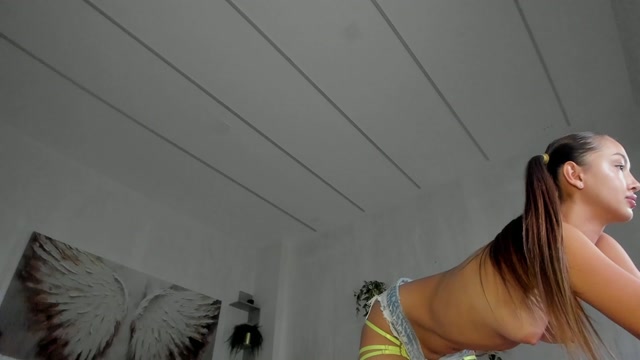 tiffanyhouston_ & 22.10.2026 / 06:42