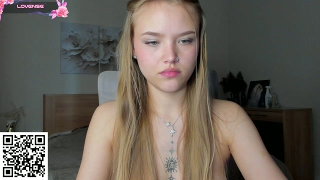 flooora_0 chaturbate webcam show recording