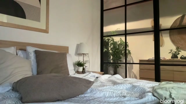 bloomyogi & 08.10.2026 / 20:48